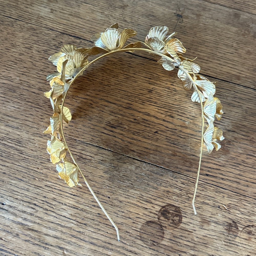 Anthropologie Ti Adoro Bridal Gold Metal Floral Headband - Picture 4 of 6